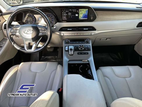 Used 2022 Hyundai Palisade SEL w/ Premium Package image 13