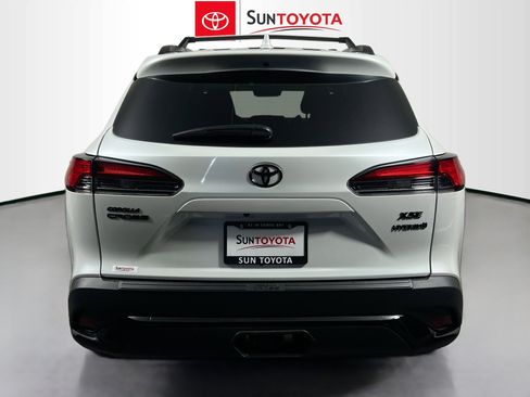 Used 2024 Toyota Corolla Cross XSE w/ Convenience Package image 5
