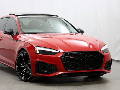 Used 2023 Audi S5 Premium Plus image 2