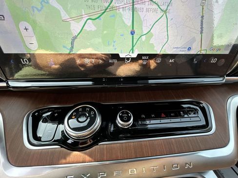 New 2026 Ford Expedition King Ranch image 25