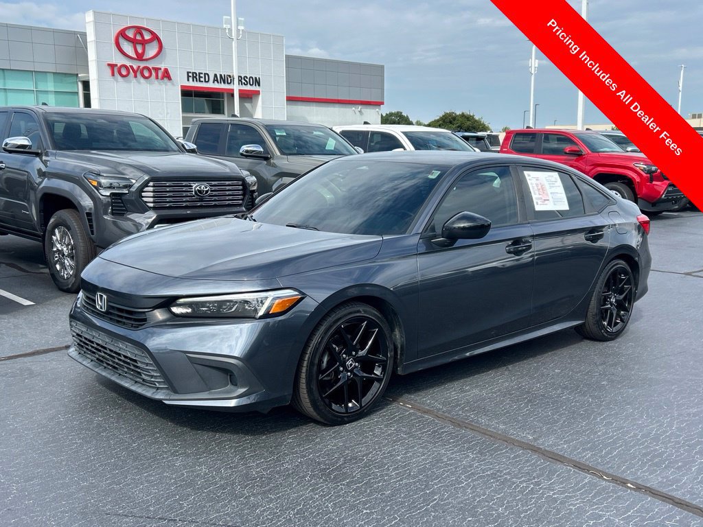 Used 2023 Honda Civic Sport image 1