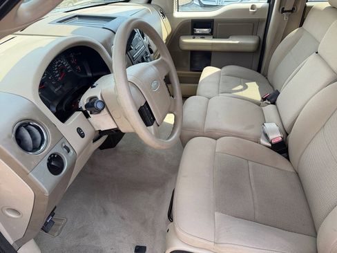 Used 2005 Ford F150 XLT RWD image 10