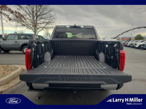 Used 2023 Toyota Tundra Limited w/ Power Package image 33