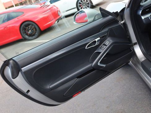 Used 2013 Porsche 911 Carrera 4 AWD/4WD image 21