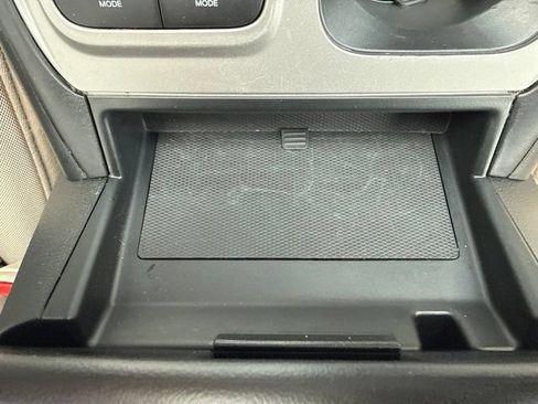 Used 2021 Ford Explorer 2WD image 29