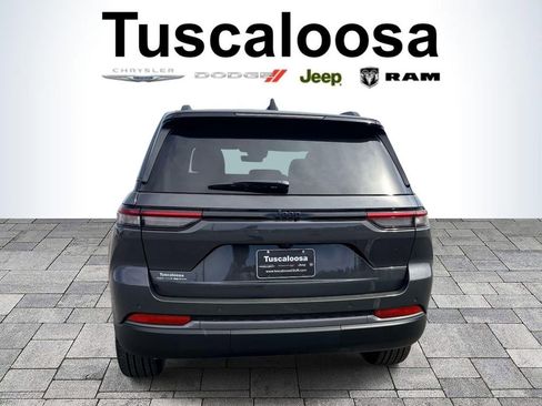 New 2026 Jeep Grand Cherokee Limited w/ Limited Altitude Package RWD image 6