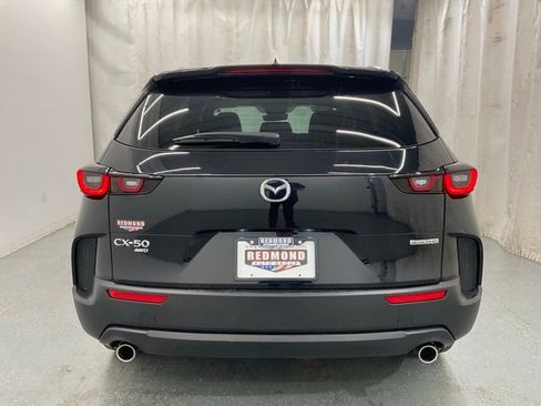 Used 2025 MAZDA CX-50 AWD 2.5 S w/ Premium Package image 6