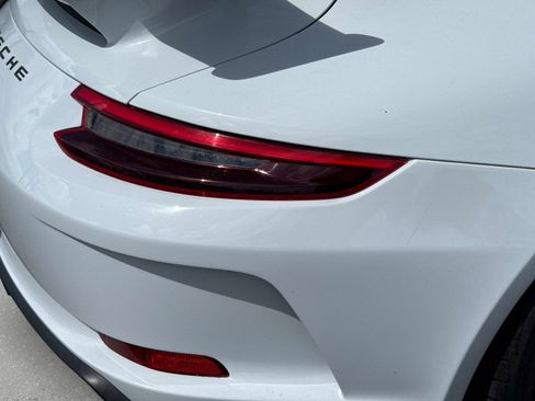 Used 2018 Porsche 911 GT3 w/ Sport Chrono Package image 19