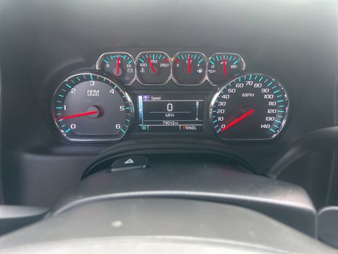 Used 2017 GMC Yukon SLE w/ SLE Value Package AWD/4WD image 26