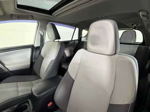 Used 2014 Toyota RAV4 XLE image 5