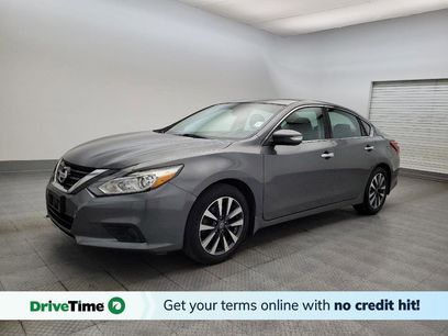 Used 2017 Nissan Altima 2.5 SV w/ Convenience Package