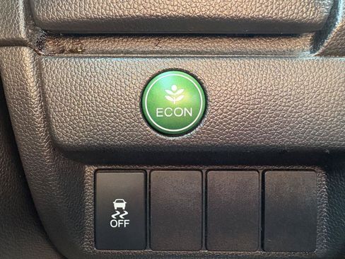 Used 2017 Honda Fit LX image 11