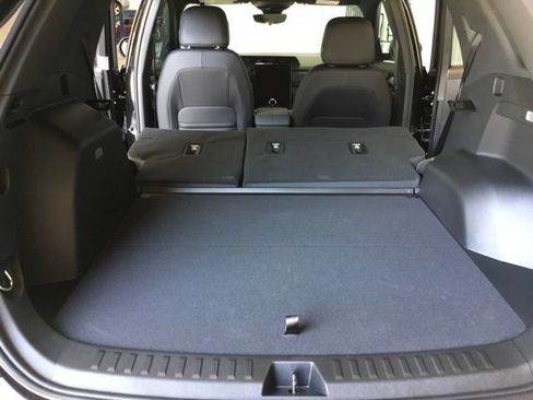 New 2027 GMC Terrain AT4 w/ Technology Package II AWD/4WD image 39