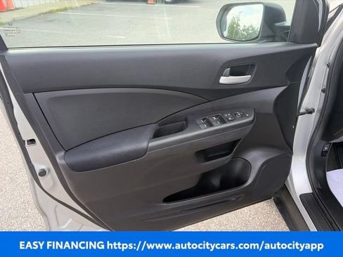 Used 2015 Honda CR-V LX image 6