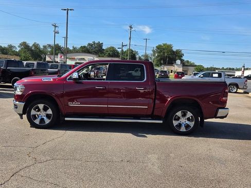 Used 2022 RAM 1500 Laramie AWD/4WD image 4