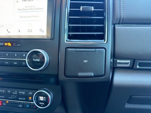 Used 2018 Ford Expedition Max Limited w/ Equipment Group 302A AWD/4WD image 34