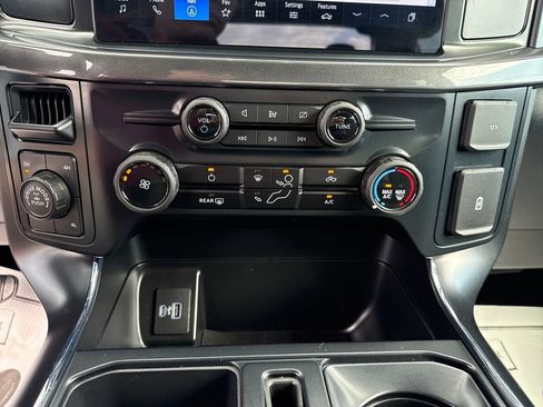 Used 2024 Ford F150 STX image 23