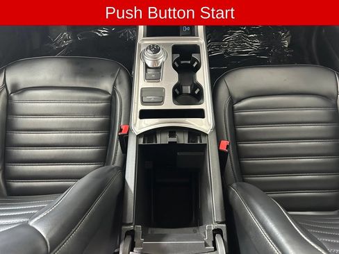Used 2024 Ford Edge SEL AWD/4WD image 9