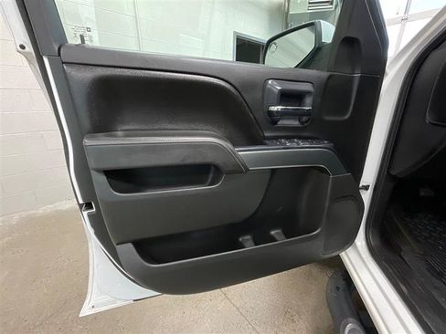Used 2015 Chevrolet Silverado 1500 LT RWD image 10