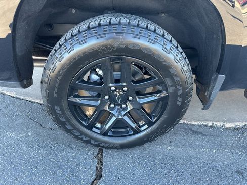 Used 2026 Chevrolet Silverado 1500 High Country w/ Midnight Edition image 37