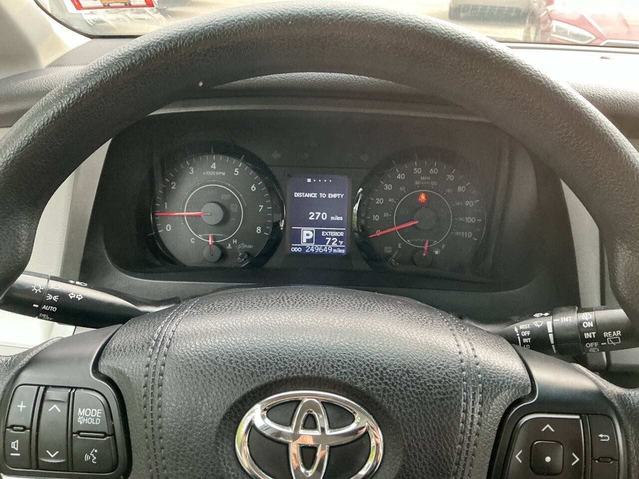 Used 2017 Toyota Sienna LE FWD image 35