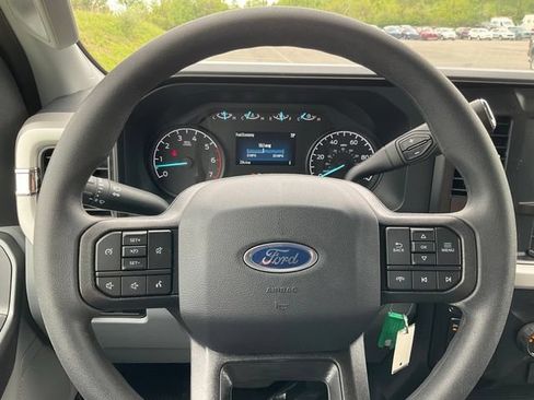 New 2026 Ford F350 XLT w/ FX4 Off-Road Package AWD/4WD image 7