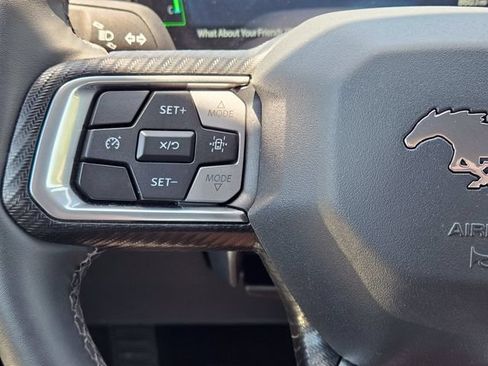 Used 2026 Ford Mustang Premium RWD image 27