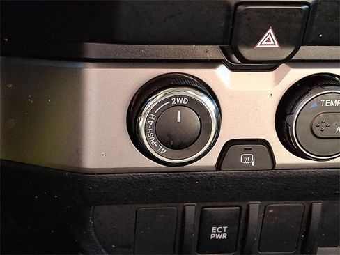 Certified 2023 Toyota Tacoma SR image 22