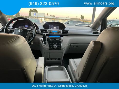 Used 2012 Honda Odyssey Touring image 16