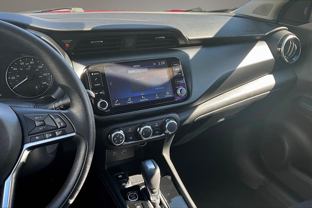 Certified 2024 Nissan Kicks SV FWD image 9