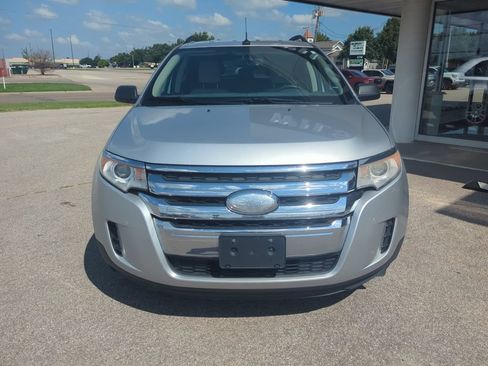 Used 2011 Ford Edge SE w/ 101A Rapid Spec Order Code FWD image 2