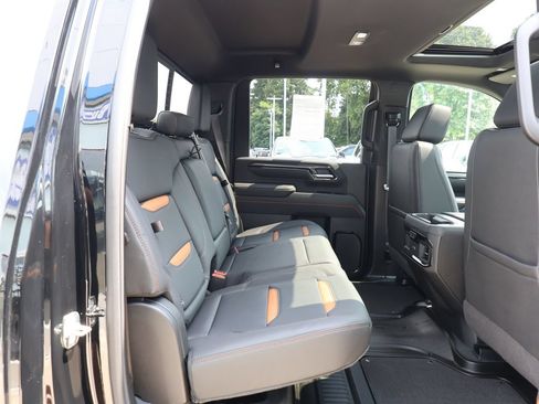 Used 2026 GMC Sierra 2500 AT4 w/ AT4 Premium Plus Package AWD/4WD image 43