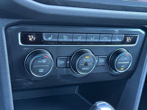 Used 2019 Volkswagen Tiguan SEL R-Line w/ 3rd Row Seat Package image 23