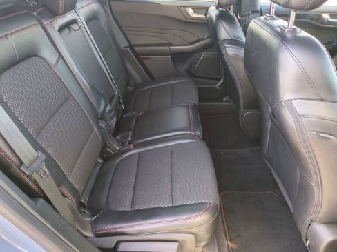 Used 2023 Ford Escape ST-Line image 18