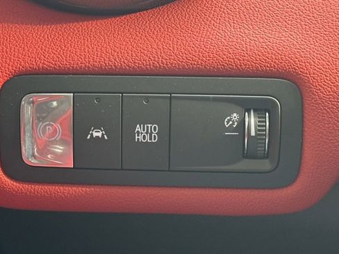 Used 2025 Chevrolet Blazer EV RS image 25