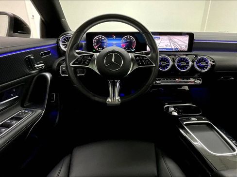 Used 2024 Mercedes-Benz CLA 250 image 19
