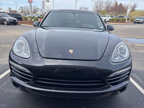 Used 2012 Porsche Cayenne Base image 2