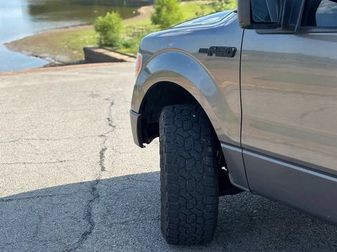 Used 2013 Ford F150 STX w/ Mid Equipment Group AWD/4WD image 9