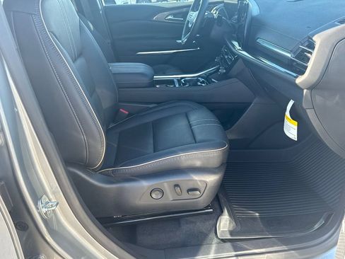 New 2026 Chevrolet Traverse High Country w/ LPO, Floor Liner Package image 14