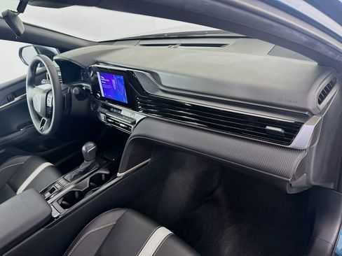 Certified 2025 Toyota Camry SE image 29