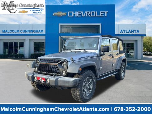 Used 2015 Jeep Wrangler Unlimited Rubicon w/ Connectivity Group image 1