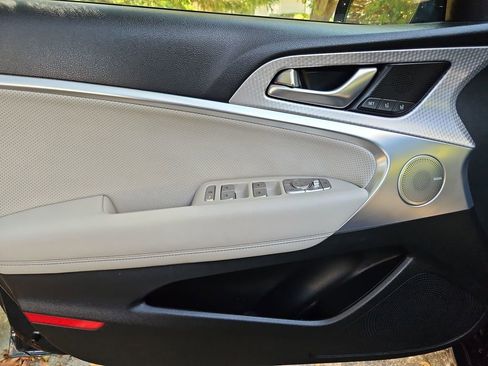 Used 2023 Genesis G70 2.0T w/ Sport Prestige Package image 28