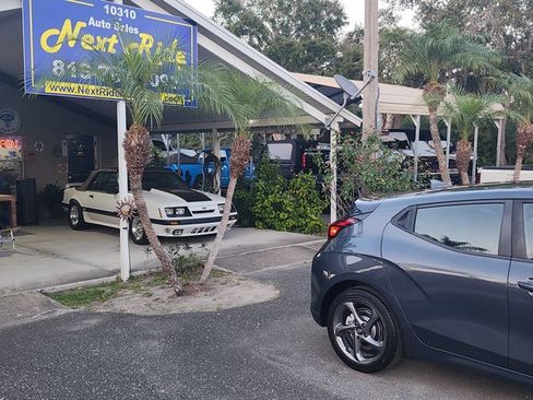 Used 2019 Hyundai Veloster 2.0 image 9