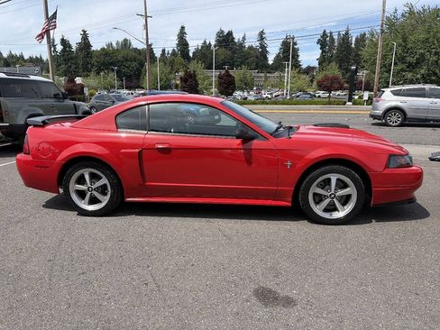 Used 2003 Ford Mustang Mach 1 RWD image 10