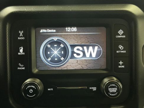 Used 2019 Jeep Wrangler Unlimited Sport image 37