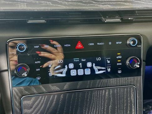 New 2026 Genesis GV80 3.5T Prestige AWD/4WD image 14