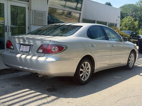 Used 2003 Lexus ES 330 FWD image 4