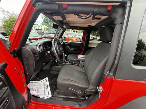 Used 2016 Jeep Wrangler Sport AWD/4WD image 10