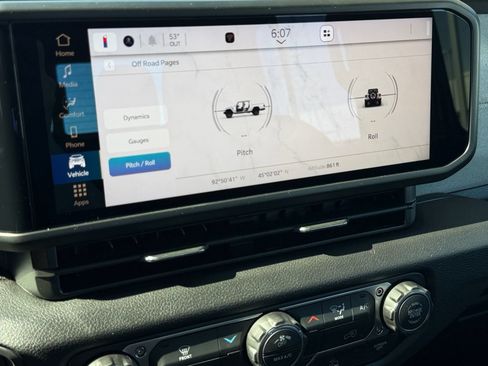 New 2026 Jeep Gladiator Sport AWD/4WD image 31