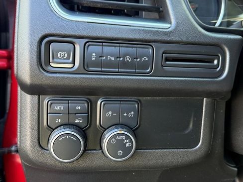 Used 2021 Chevrolet Tahoe LT image 11